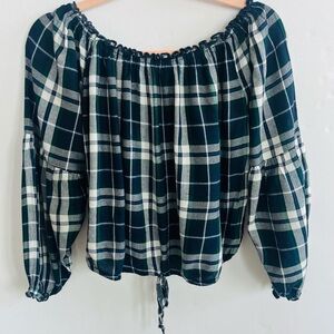 HOLLISTER Plaid Off-Shoulder Women's  Crop Top Size M